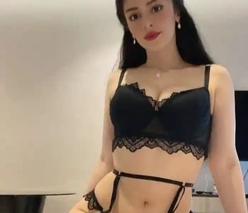 Daizy kalyan Escort