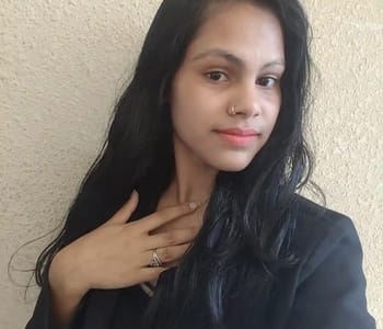 Nidhi thane Escort