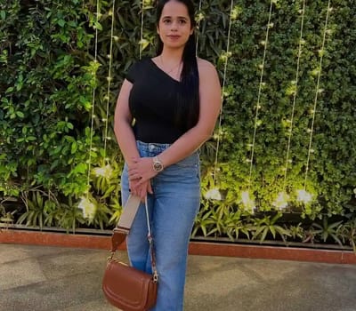 Dipti Vip Model Escort