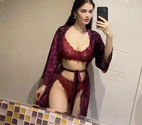 Foreign Escorts photo