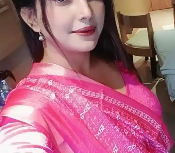 housewife escorts photo